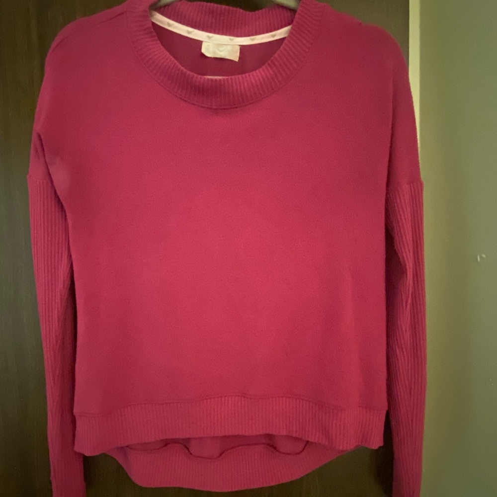 Stem Magenta Sweater